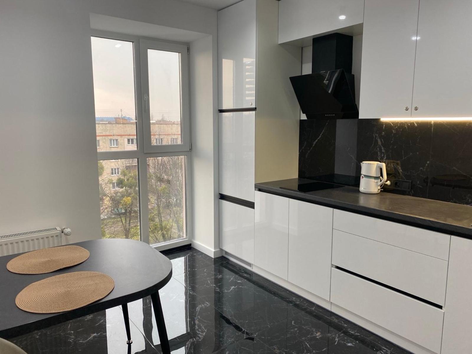 Віп Апартаменти В Районі Автовокзалужк Great House,Жк Арена,Поблизу Обласноі Лікарні Rivne Ngoại thất bức ảnh
